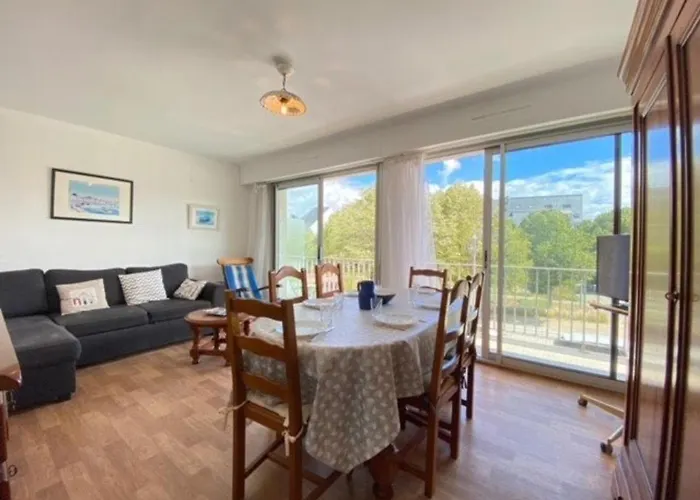 Lumineux 3 Pieces, 5 Couchages, Centre De La Baule, Proche Avec Parking Et Ascenseur - Fr-1-245-6 Apartment